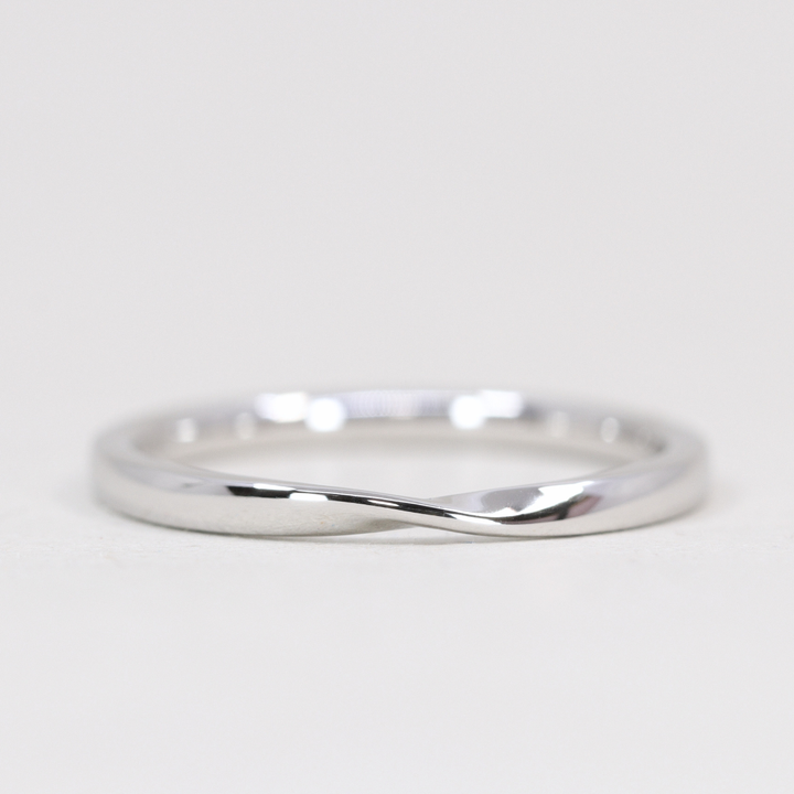 Dee - Twist Polished Women's Wedding Ring - Made-to-Order Jessica Flinn Wedding Rings