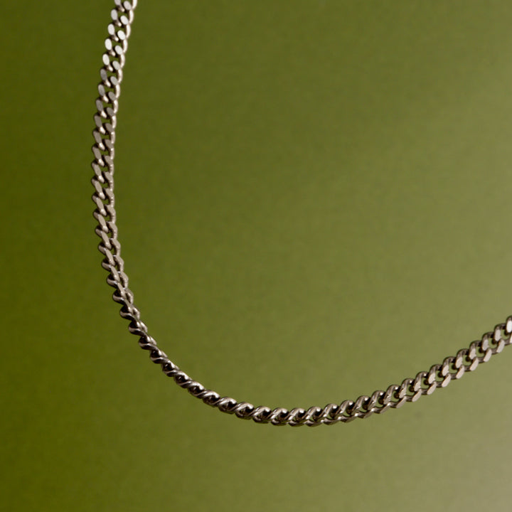 Titanium Flat Filed Curb Neck Men&
