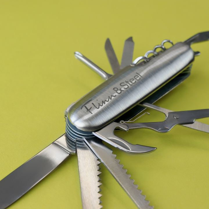 Reyt Good Gifts | Flinn & Steel Gift Bundle - Stainless Steel Multi-Tool Knife & 6oz Hipflask Gifts/Merch
