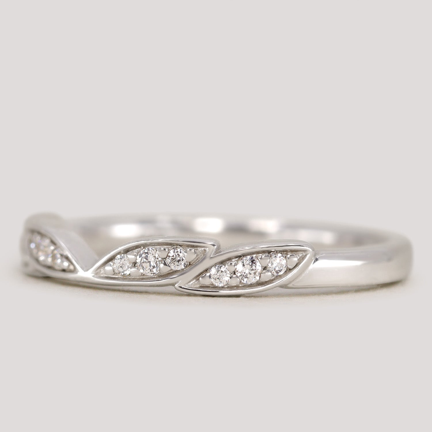 Zoey - Vintage Diamond Set Leaf Women's Wedding Ring - Made-to-Order ...