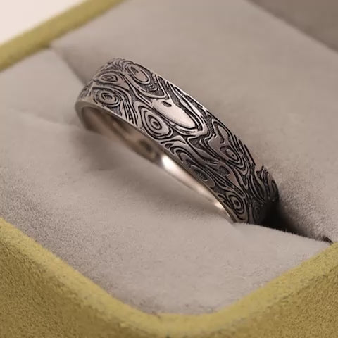 Titanium Engraved Woodgrain Pattern Court Fit Men&