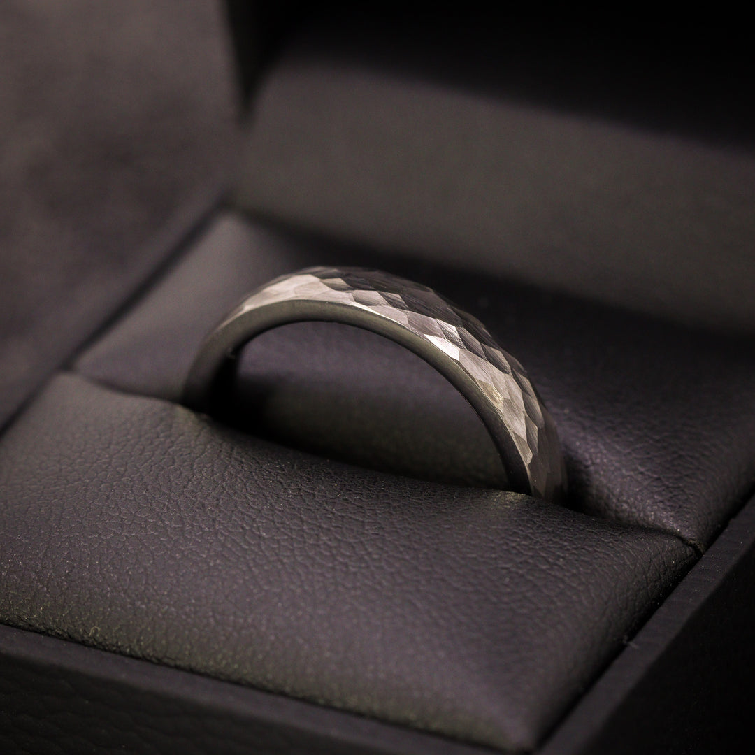 Hammered Effect 4.0mm Super Titanium Wedding Ring - Titanium & Tungsten Alloy - The Rivelin Valley