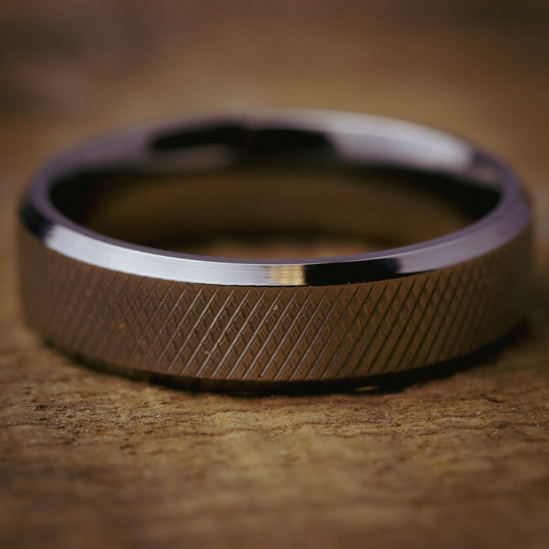 Knurled Effect Bevelled Edge Titanium Wedding Ring - The Wharncliffe