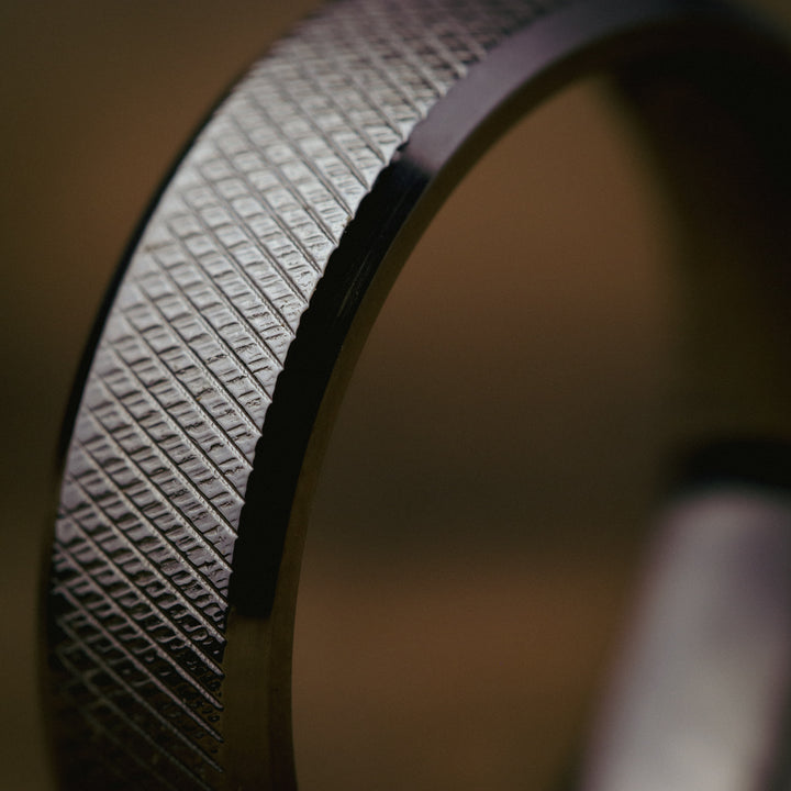 Knurled Effect Bevelled Edge Titanium Wedding Ring - The Wharncliffe